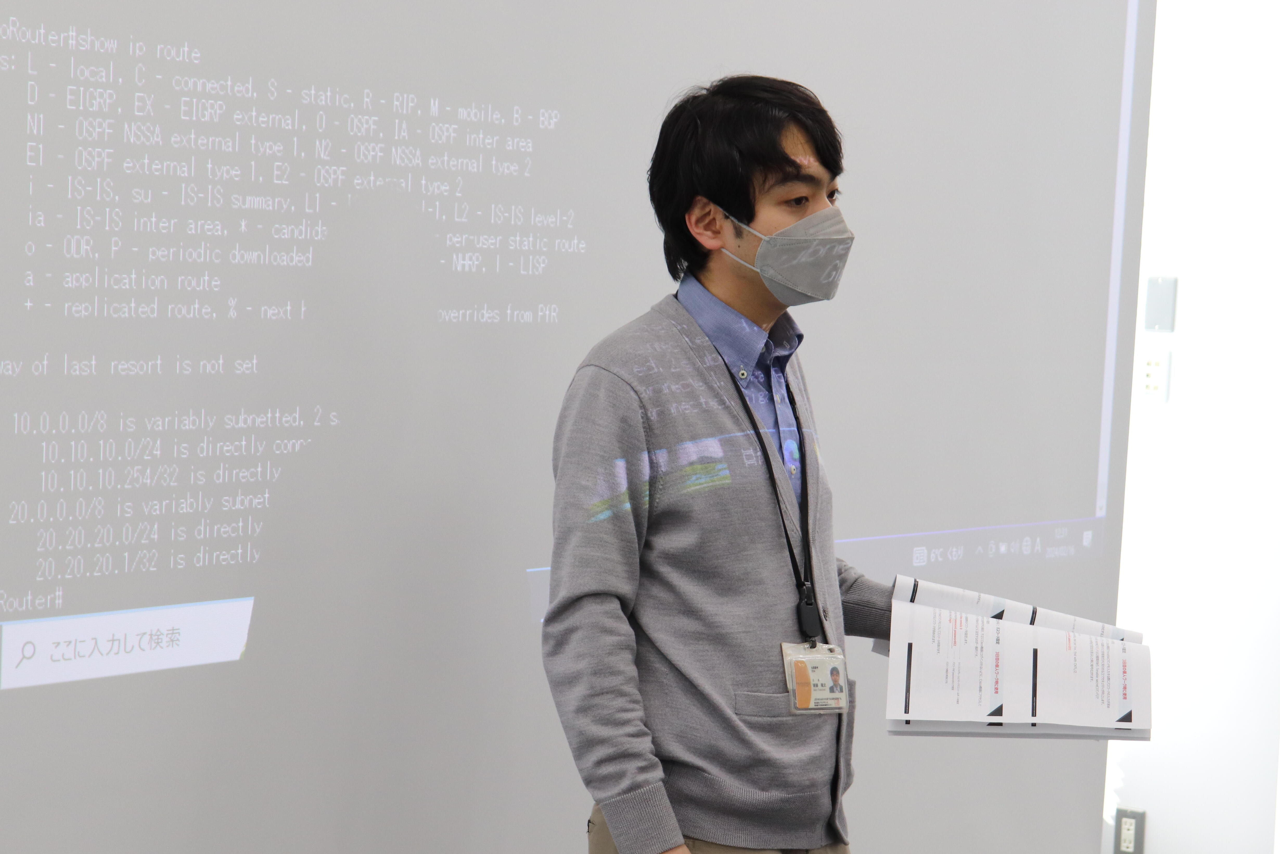齋藤さん講義中.JPG